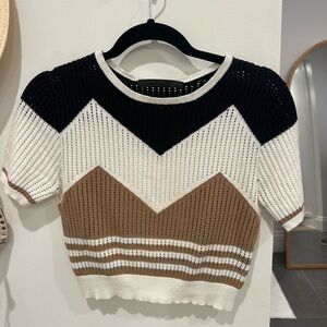 Chevron Knit Short Sleeve Top - Black, White, and Brown